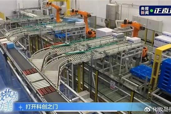 智能产线+名校团队：敷尔佳以双核引擎驱动百亿市值