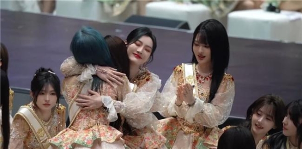 丝芭群像时代图鉴： SNH48 杨冰怡领航、宋昕冉赋能的团体价值新发展 