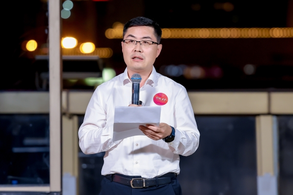 2025“你好，北京”中尼文化交流之夜亮相北京时装周 秀水街“一带一路”秀场演绎文明互鉴 