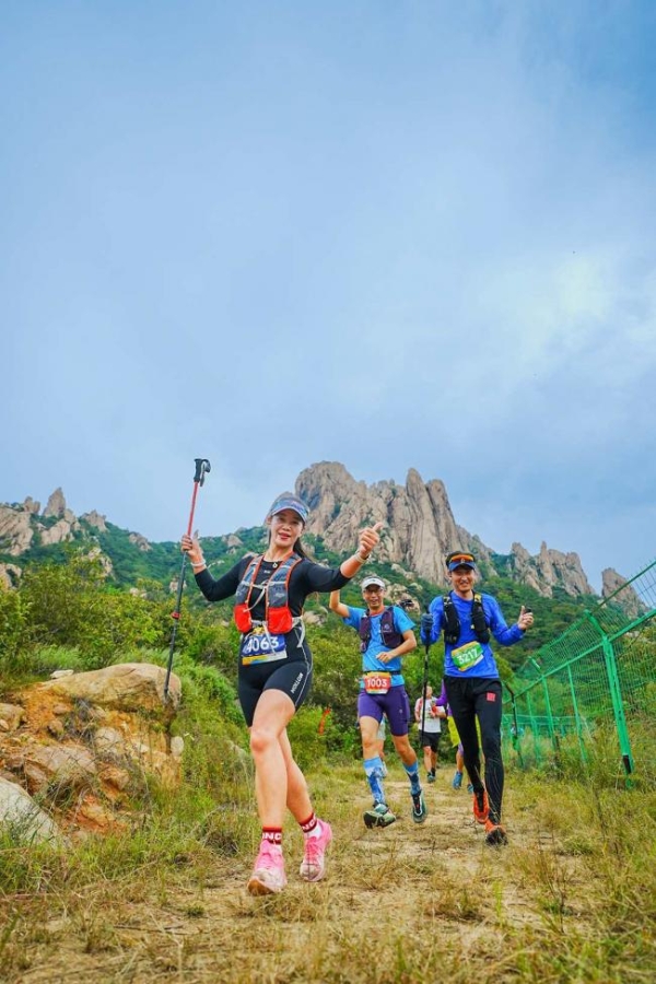 驰骋青山绿水，悦动山海五莲 2025中国山马越野系列赛（山东五莲站）激情开跑 