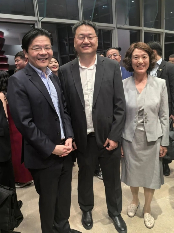 思岚科技携手SIT、上海交大三方共建机器人实验室，推进具身智能产业化 