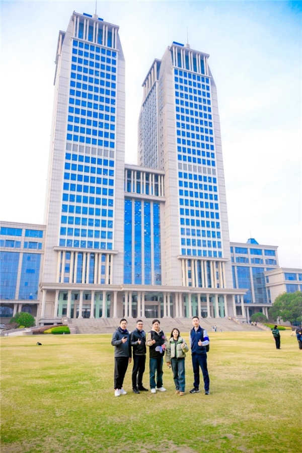 吴烁：数智时代的下个十年，决胜关键在核心应用场景 
