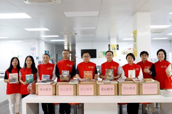 响应健康月，南海油脂公益“第一弹”精准落地！多元帮扶构筑学子健康防线 
