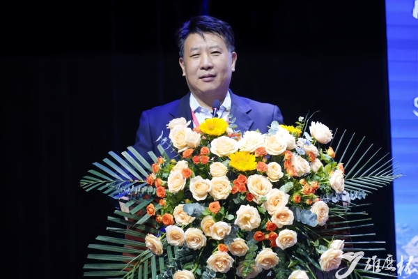 第十届“雄鹰杯”小动物医师技能大赛圆满闭幕，共筑兽医人才培养新篇章 
