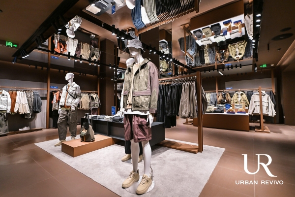 从规模第一到规则制定：UR以「中国潮流快时尚第一品牌」开启全球化新叙事 