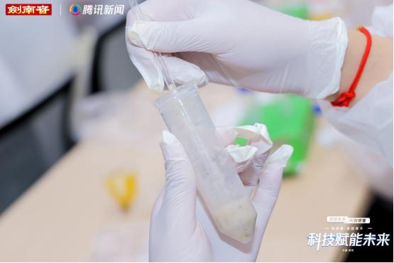 强国青年研学之旅：青春对话科技，共绘强国蓝图 
