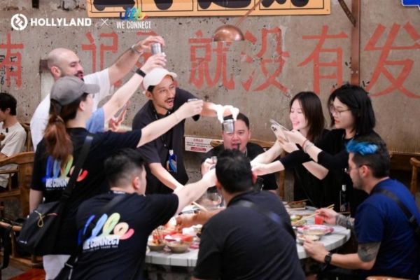 当全球灵感碰撞山城烟火，30位全球创作者与猛玛共创“即刻精彩” 