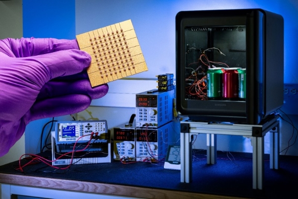 三星携手约翰・霍普金斯应用物理实验室以新一代Peltier Cooling制冷技术荣获R&D 100 Awards