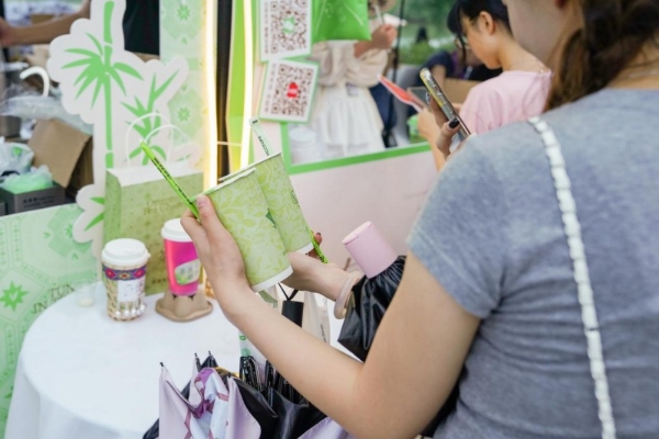 火爆南宁！世界奶茶节圆满落幕，本土品牌茶里屯实力“出圈” 