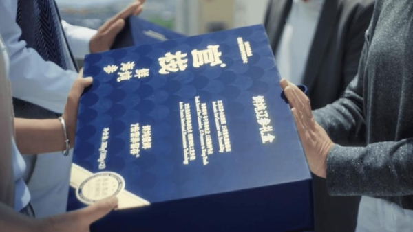 顺丰×官栈 | 智慧供应链驱动行业创新，共同打造滋补鲜送新标准 