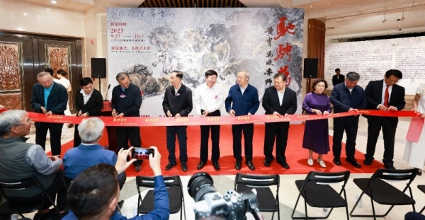 “驰骋万里—黄胄马欣乐师生画展”在炎黄艺术馆盛大开幕 