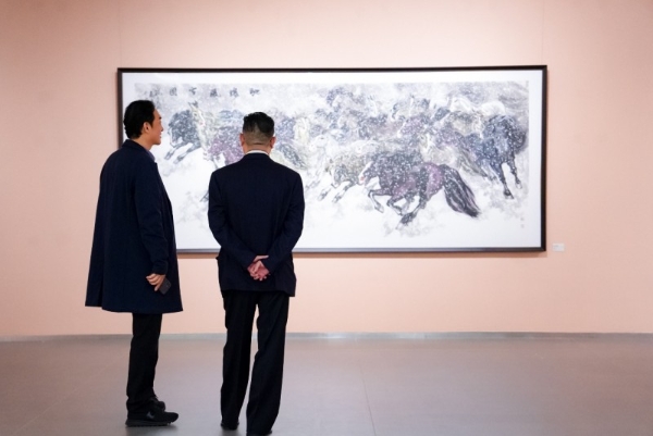 “驰骋万里—黄胄马欣乐师生画展”在炎黄艺术馆盛大开幕 