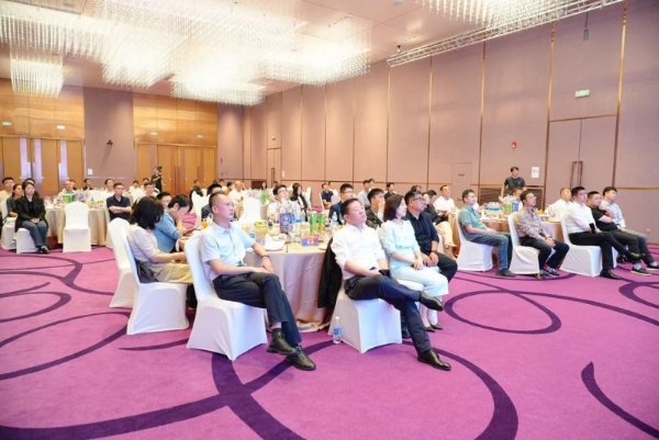 亿达中国 2025 客户大会成功举办：近百精英会聚大连，共议金融赋能，共拓产融合作 