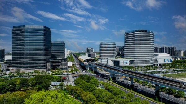 从“规划图”到“实景图” ，长三角绿洲智谷这座融现代与智慧于一体的“科创森林”正展现勃勃生机 