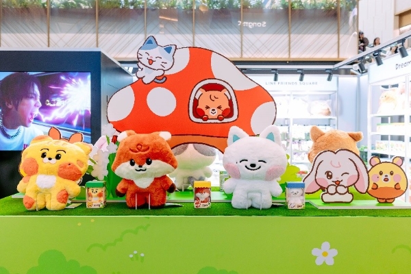 LINE FRIENDS携手NCT DREAM共创官方角色IP“Dreamiez”限时快闪体验店中国首站登陆南京 