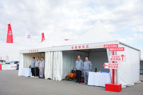千车列阵，致敬祖国！2025阿拉善英雄会坦克将奏响越野文化强音  