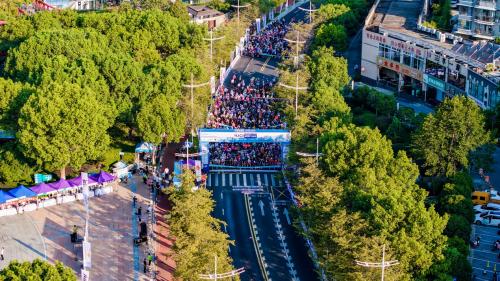 2025 UCI Gran Fondo 世界系列赛 中国杭州站圆满落幕 湘湖、千岛湖两站赛事点燃骑行热潮 