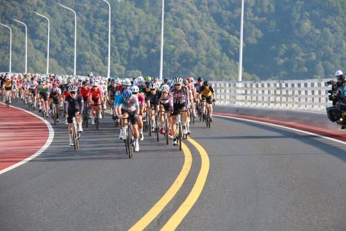 2025 UCI Gran Fondo 世界系列赛 中国杭州站圆满落幕 湘湖、千岛湖两站赛事点燃骑行热潮 