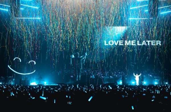 王以太《Love Me Later》巡演凯旋，再获融合嘻哈盛典双料大奖，国际巡演即将启航