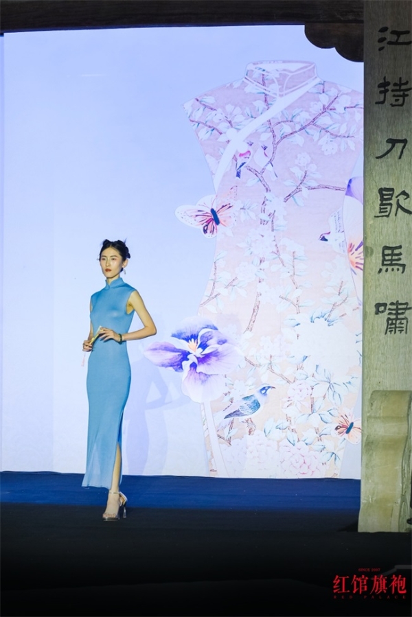 “码上江南”重绎水乡美学,红馆旗袍数字非遗大秀惊艳昆山 
