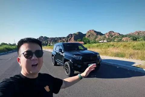 国内明星交车，国外穿越扬威！坦克700 Hi4-T以实力定义全球豪华越野 