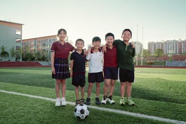 公益初心与品牌基因的双向奔赴——黛安蒂“守住美，传递爱” 
