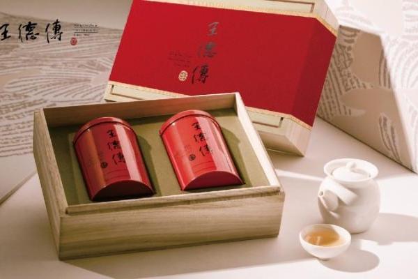 2025德传中秋礼盒 | 以“茗悦”珠玉之辉，映照团圆时分！ 