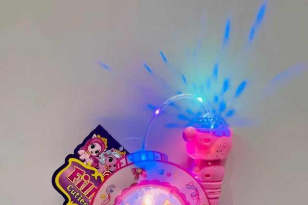 新品创意大赏！小马菲莉IP灯笼拉满中秋氛围感 