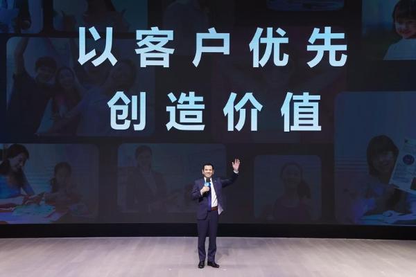 让学习回归纸张，AI为纸张赋予智慧：爱普生x京东AI学习打印机全球首发！ 