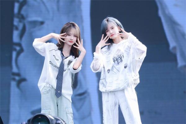 丝芭外务爆发：SNH48顶流偶像破圈之路，反哺舞台的“资源革命” 