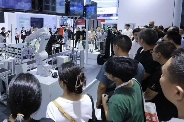 三菱电机亮相2025工博会：以“AI 创未来”共探智能制造新纪元 