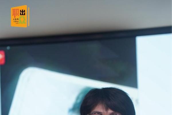 职出众·领袖演说课堂：让声音绽放光芒，让梦想扎根生长 