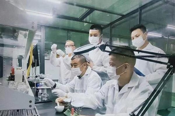 空汽无根水（重庆）研究院深耕“空气制水”技术，开辟全球“3水源”新赛道 