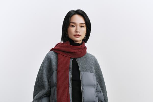 千仞岗「格雷高智」羽绒服出圈，刘涛实力演绎高品质秋冬穿搭 