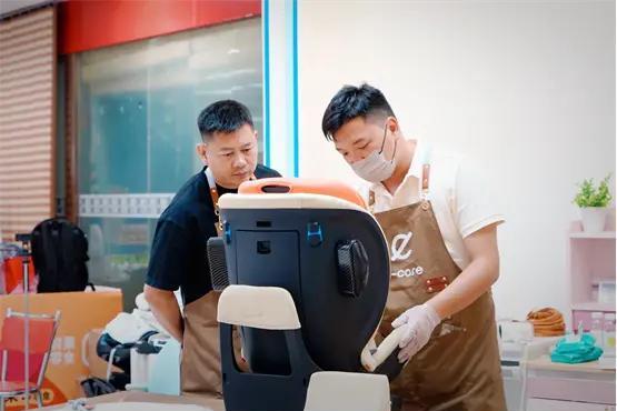 ecare逸守护巡回清洗服务广州收官，首创现场质检维修获好评 