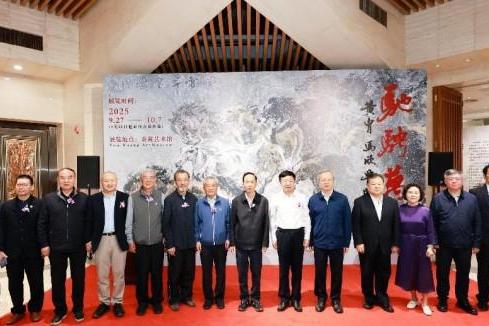 “驰骋万里—黄胄马欣乐师生画展”在炎黄艺术馆盛大开幕 