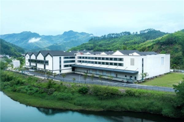 洞庭山矿泉水集团坚守江南优质水源地，构建健康好水护城河 