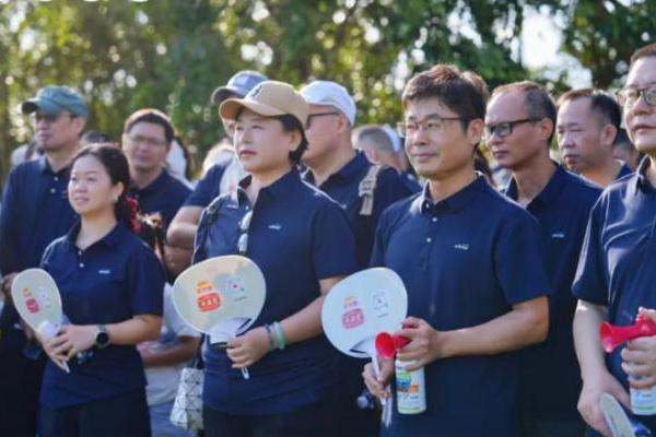 益海嘉里深圳区域徒步引领健康新风尚，金龙鱼丰益堂以食养创新践行“健康中国” 