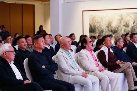 雄安8周年献礼，一场“荷”主题艺术展，照亮雄安的文化底色 