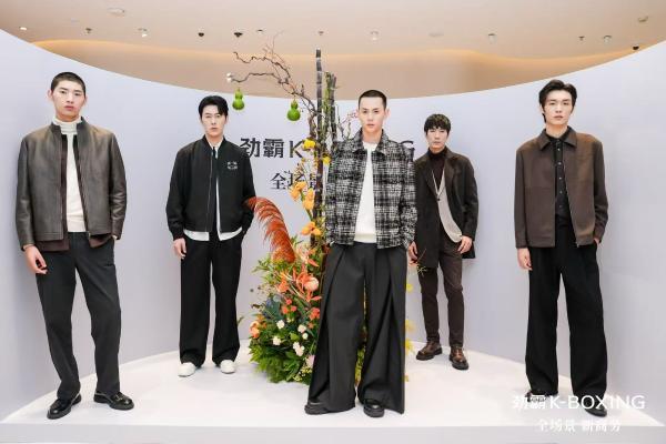 高伟光化身劲霸“明星店长”，“豫”见「全场景 新商务」新风尚！ 