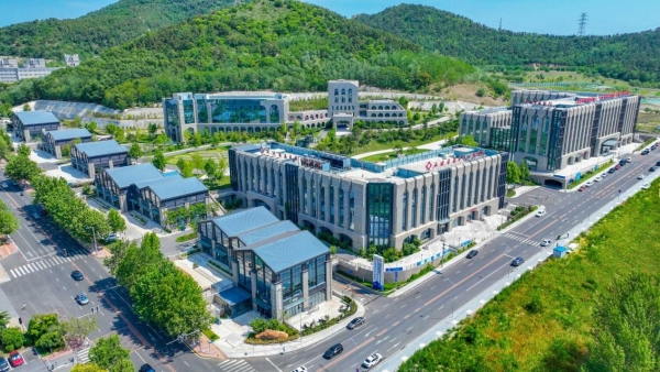 东软睿新荣膺全国“敬老文明号”，以“教医养”融合生态领航智慧养老新范式 