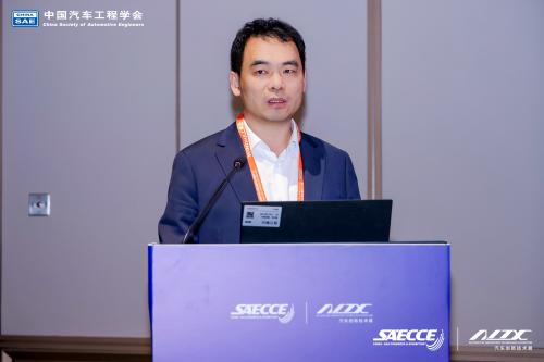 中汽创智重磅亮相SAECCE 2025,行业首发“人-车-路-云-星”全维信息技术平台联合创新体