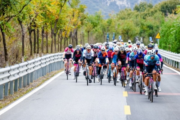 2025环门头沟国际公路自行车赛燃情开幕，UCI2.2级赛事绘就京西运动新图景 