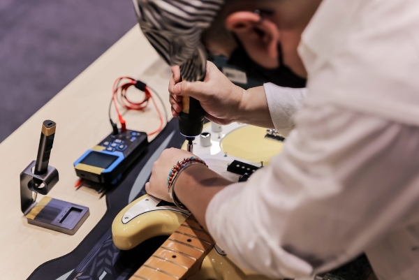 Fender携2025新品亮相上海国际乐器展 多元活动深度联结本土音乐生态 