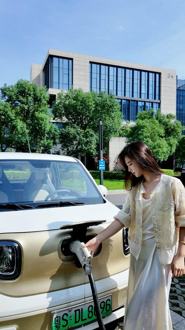 骇盾新能快充模块让微型车1小时满电成日常，15分钟让两轮电动车满电出行！ 