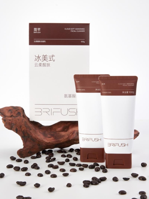 新锐品牌简芊双十一直播首秀交出亮眼答卷，遥望科技全程助力 