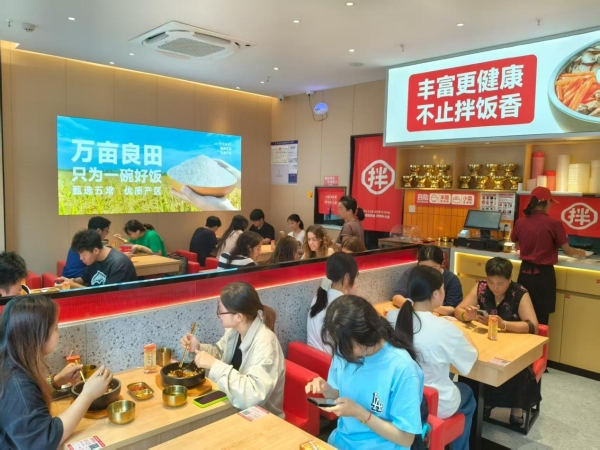 朴大叔拌饭的头部密码，藏在朝鲜族美食基因里 