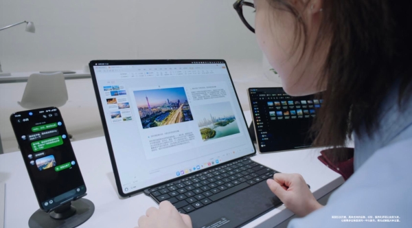 HarmonyOS 6 公测版震撼来袭，华为Pura 70、Mate 60等老机型开启智慧新生
