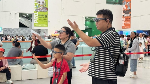 沉浸式AR科技盛宴：打造“可触摸”的科普实验室，重构科普新形态