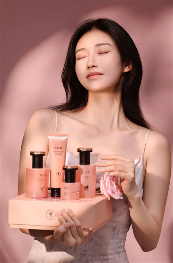 玫莉蔻屏障舒缓系列，与脆弱和解，共赴一场秋日的温柔邂逅 